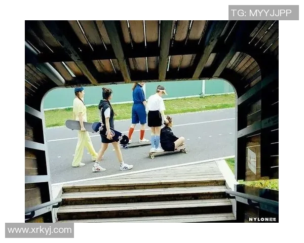 王静畅谈滑板生涯：从初学者到职业选手的心路历程与成长故事