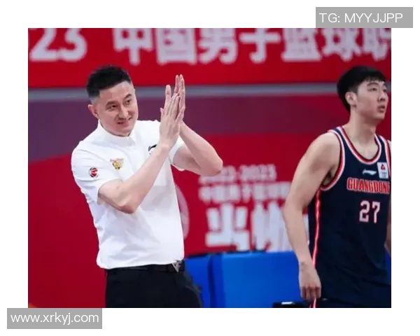 北京篮球队意识对比深度剖析：战术执行与团队协作的影响因素探讨